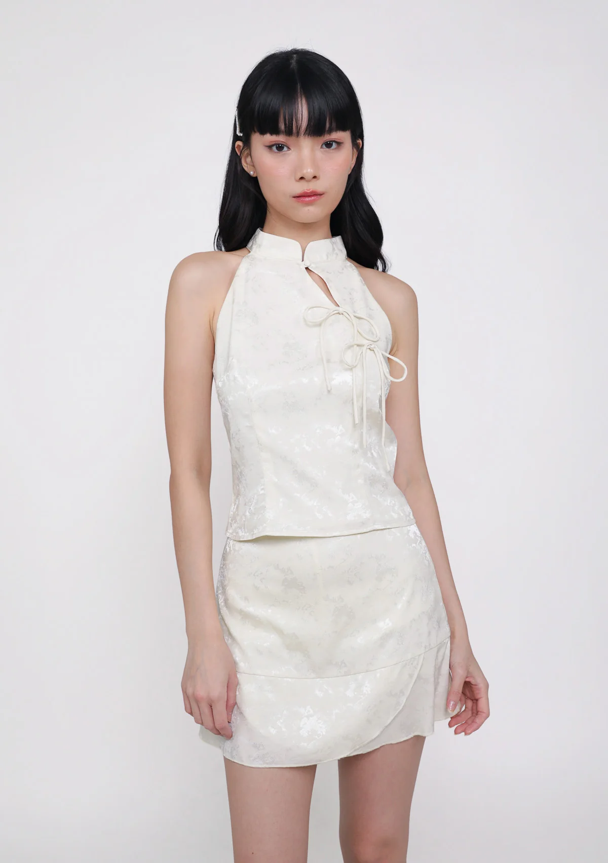 Yun Ribbon Qipao Halter Top (Jacquard) - Image 3