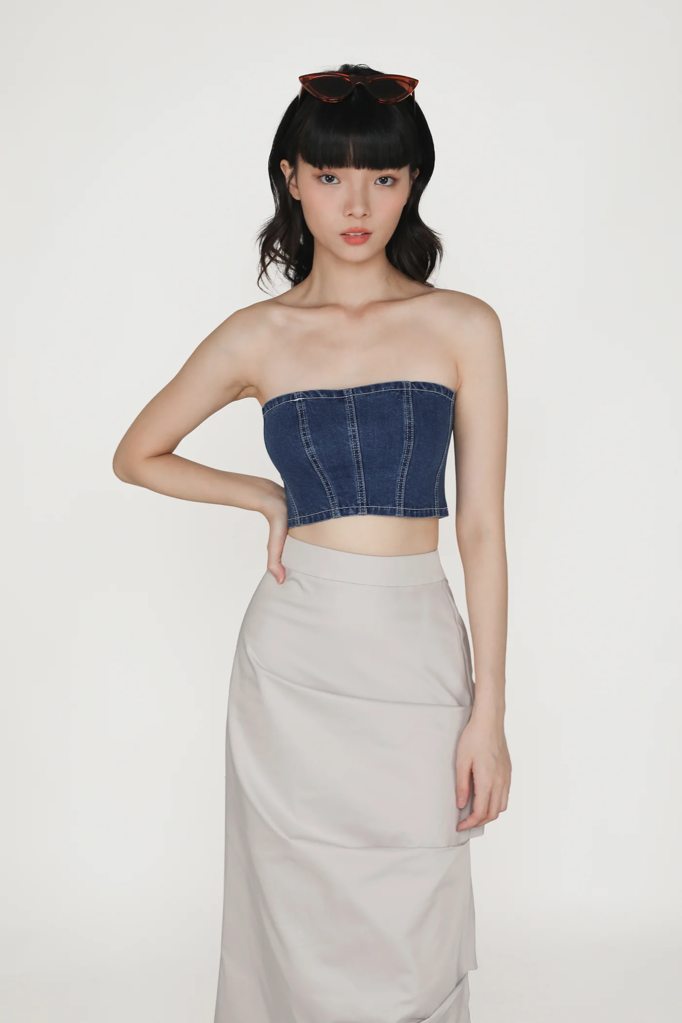 Yuna Ruched Maxi Skirt - Image 18