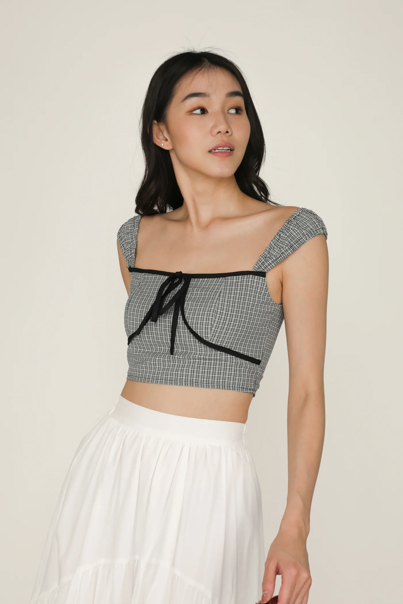 Zador Ruched Strap Crop Top - Image 10