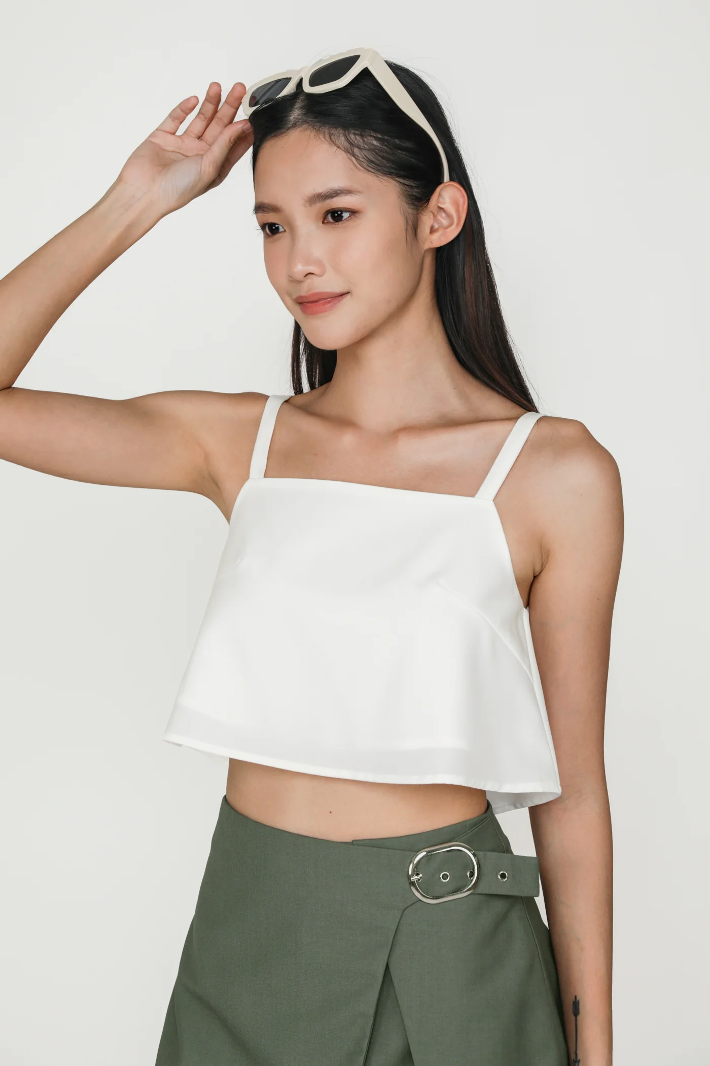 Zoey Basic Flare Crop Top - Image 10